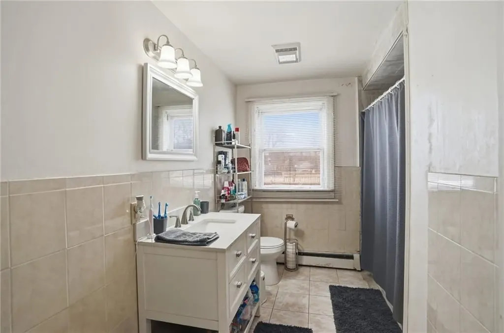 16 Brown Street North Providence RI 02904