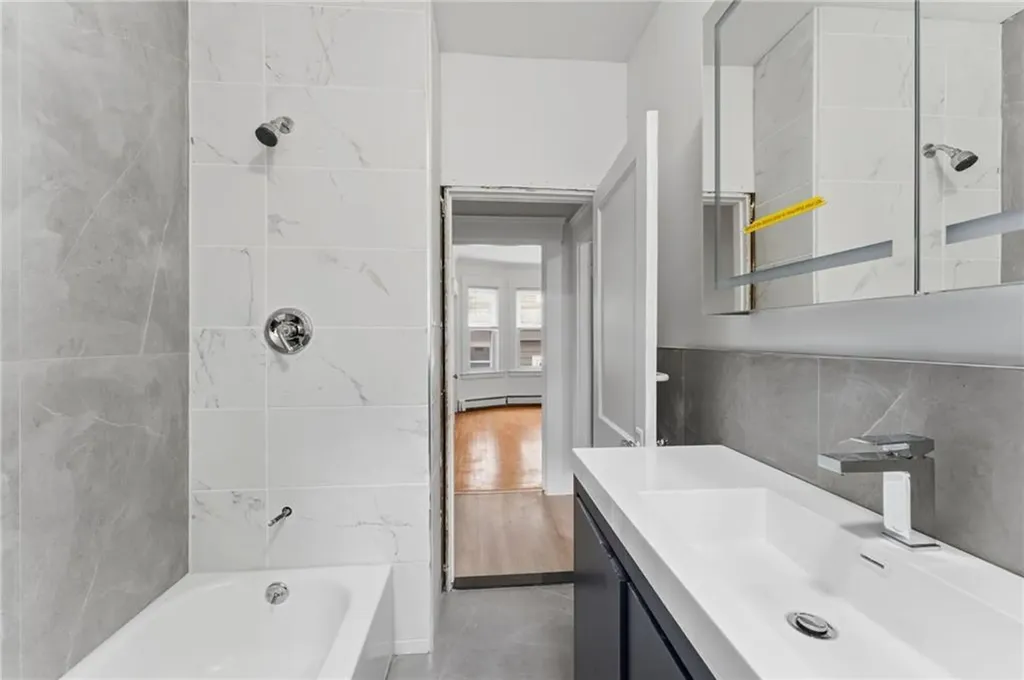 102 Overhill Road Providence RI 02906