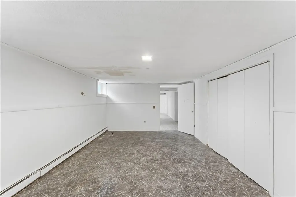 102 Overhill Road Providence RI 02906