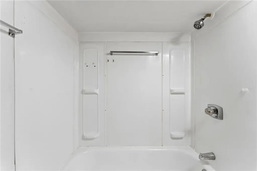102 Overhill Road Providence RI 02906