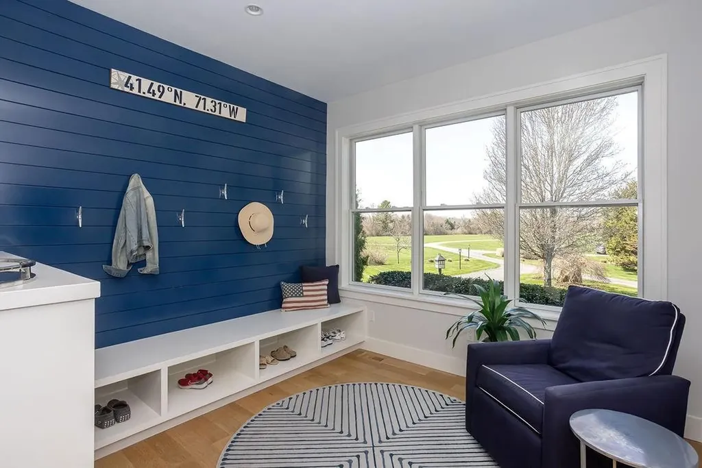 99 Meadowlark Lane Portsmouth RI 02871