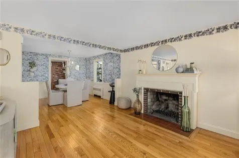 98 Homewood Avenue North Providence RI 02911