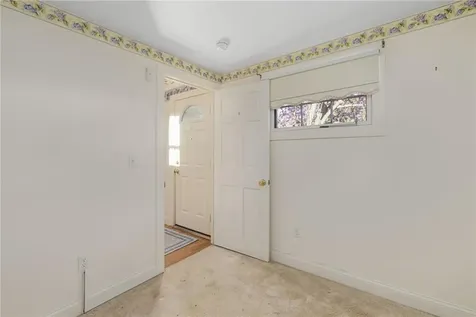 98 Homewood Avenue North Providence RI 02911