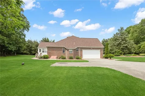 2225 Providence Pike North Smithfield RI 02896