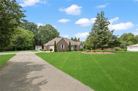 2225 Providence Pike North Smithfield RI 02896