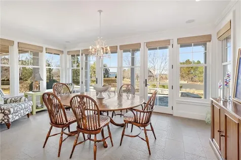 271 Carnegie Harbor Drive Portsmouth RI 02871