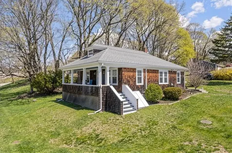 60 Riverview Avenue Tiverton RI 02878