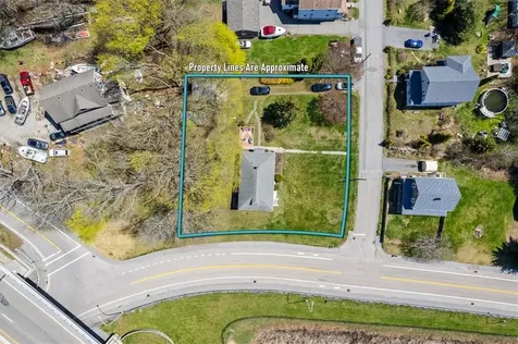 60 Riverview Avenue Tiverton RI 02878