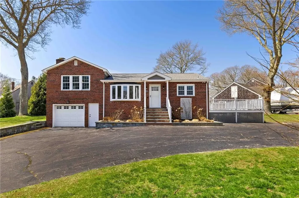 106 Cedar Island Road Narragansett RI 02882