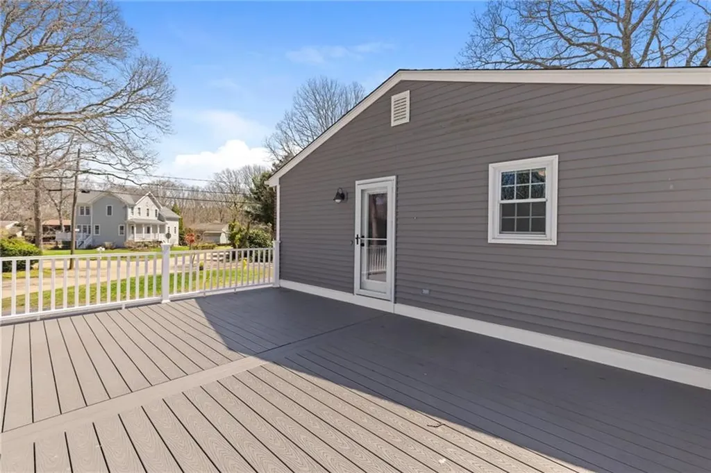106 Cedar Island Road Narragansett RI 02882