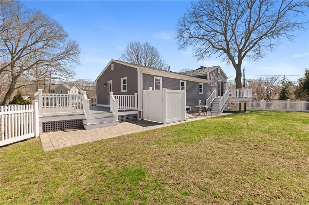 106 Cedar Island Road Narragansett RI 02882