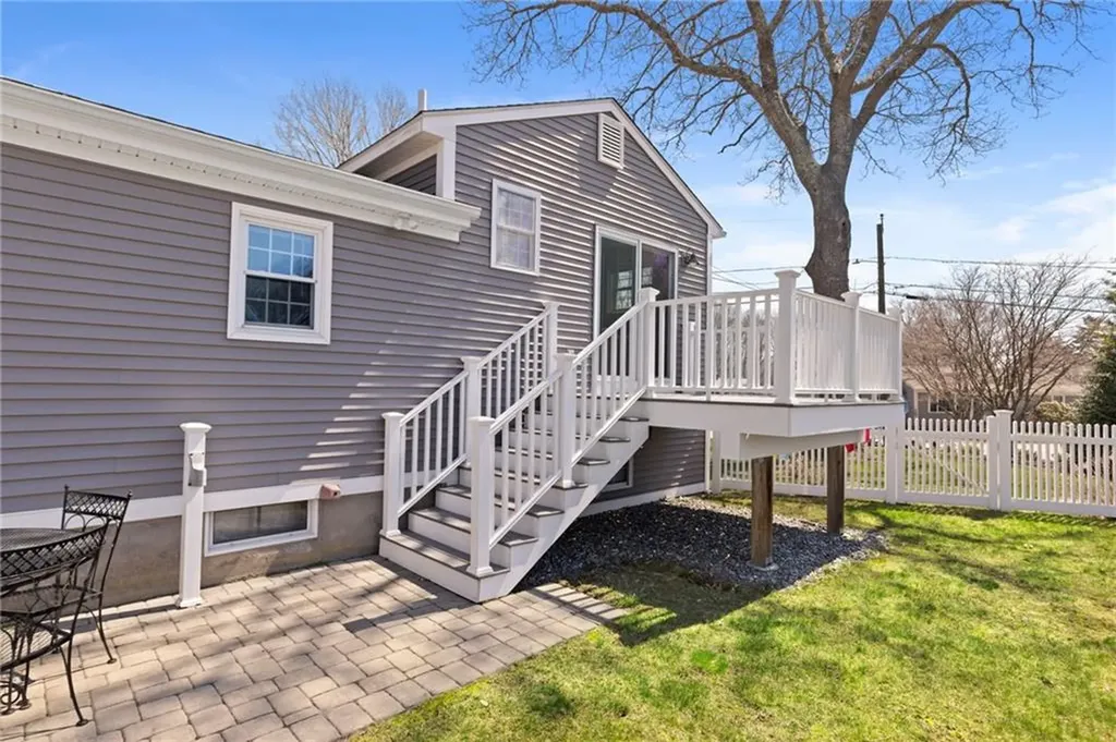 106 Cedar Island Road Narragansett RI 02882