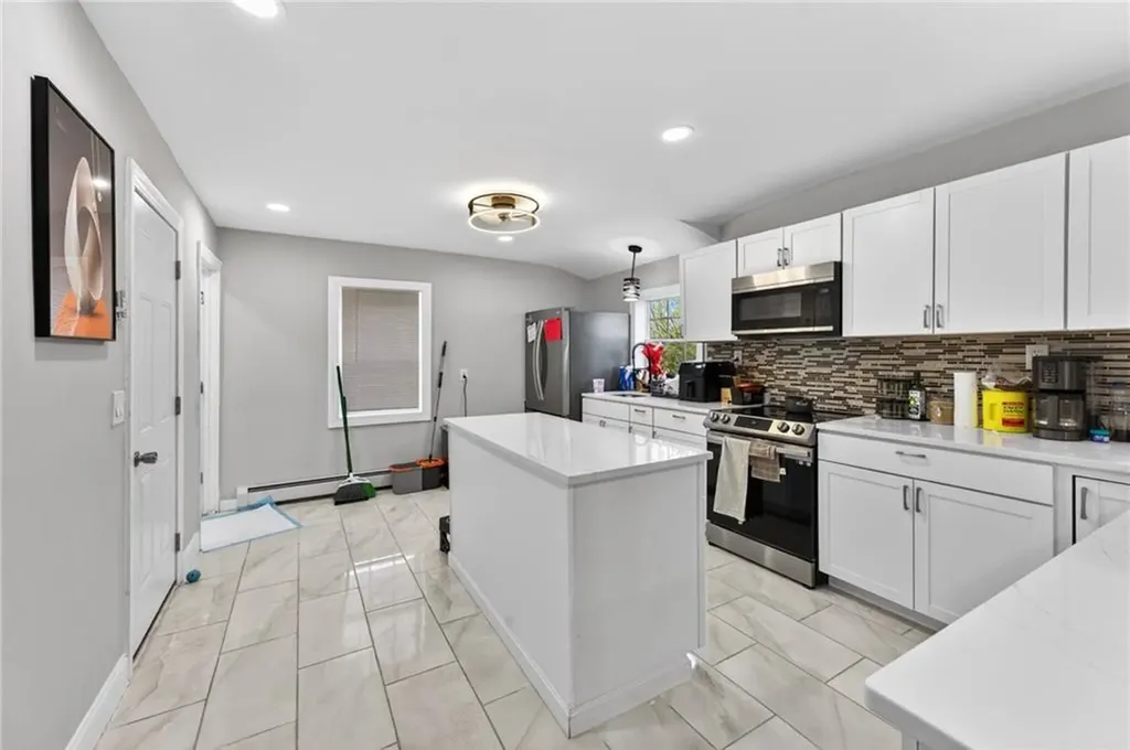25 Tripoli Street Cranston RI 02909