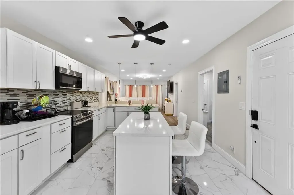 25 Tripoli Street Cranston RI 02909