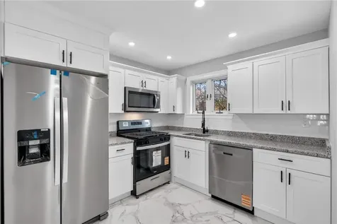 58 Burgess Avenue East Providence RI 02914