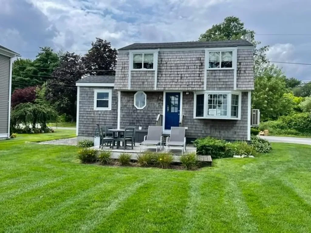 29 Baron Road Barrington RI 02806