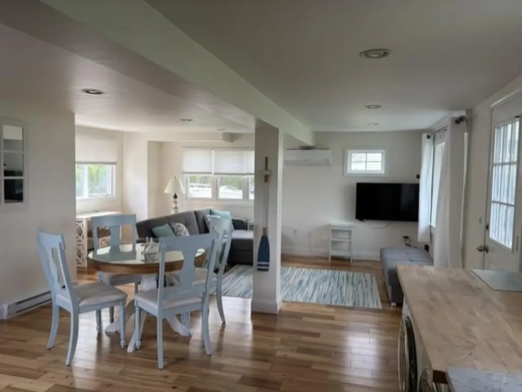 29 Baron Road Barrington RI 02806