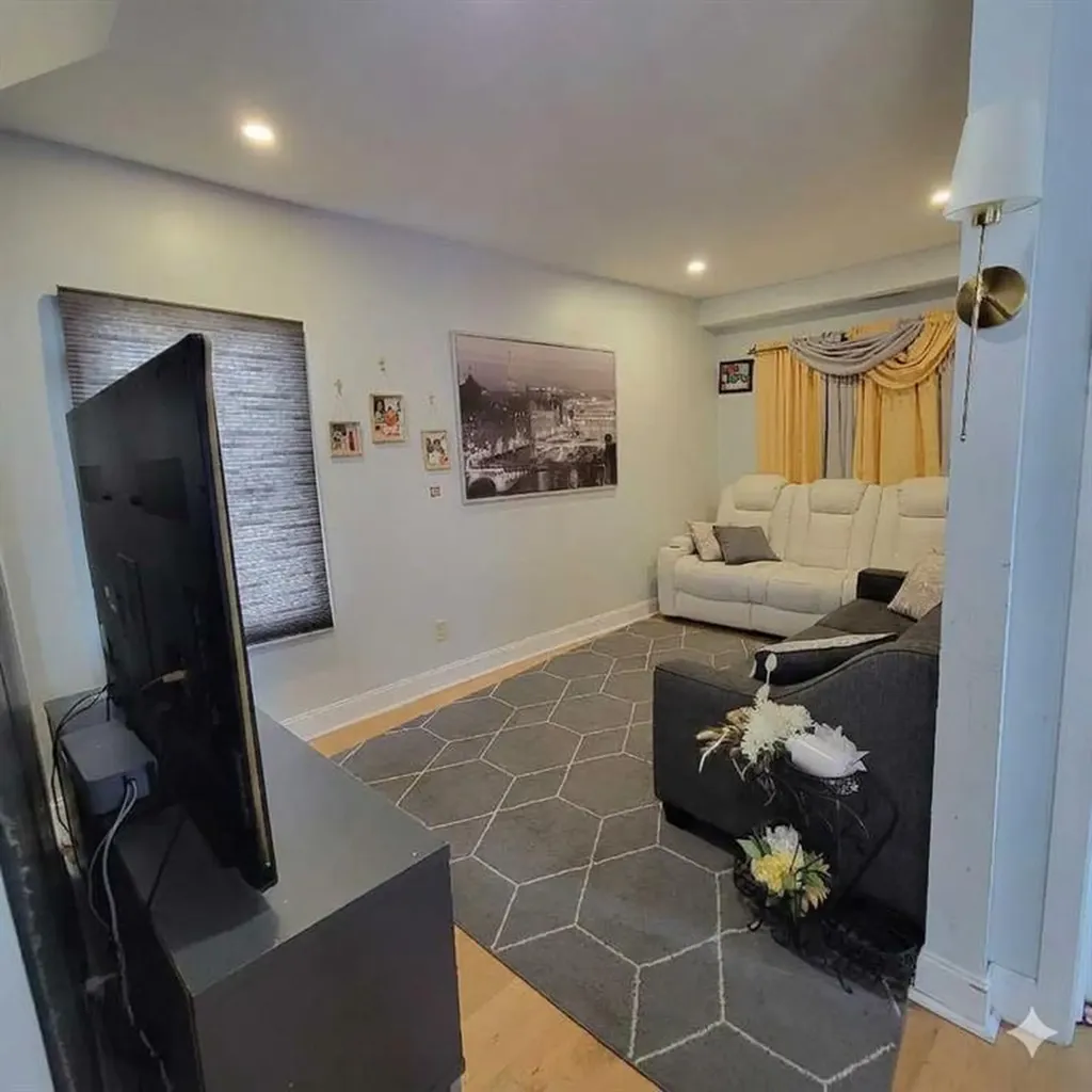 106 Parnell Street Providence RI 02909