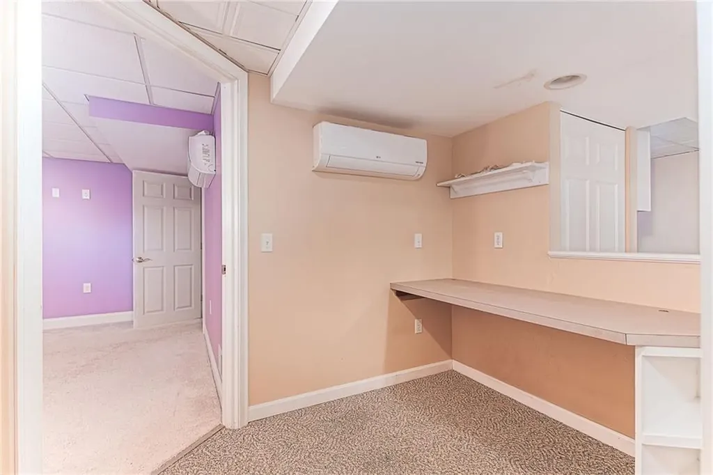 54 Foxridge Circle South Kingstown RI 02879