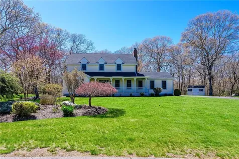 54 Foxridge Circle South Kingstown RI 02879