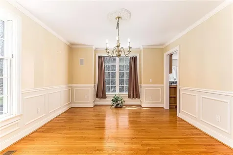 54 Foxridge Circle South Kingstown RI 02879