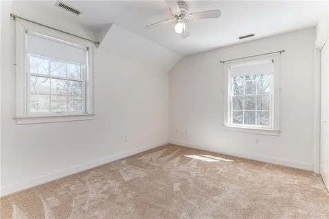 54 Foxridge Circle South Kingstown RI 02879