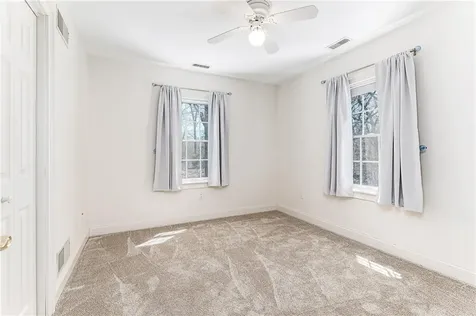 54 Foxridge Circle South Kingstown RI 02879