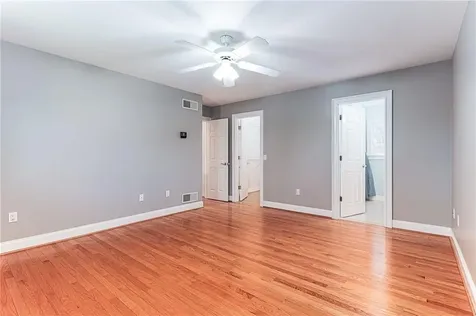 54 Foxridge Circle South Kingstown RI 02879