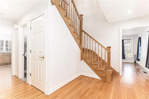 54 Foxridge Circle South Kingstown RI 02879