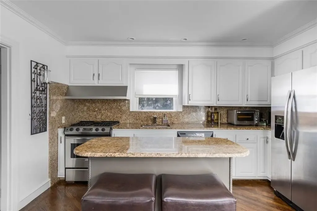 685 Pontiac Avenue Cranston RI 02910