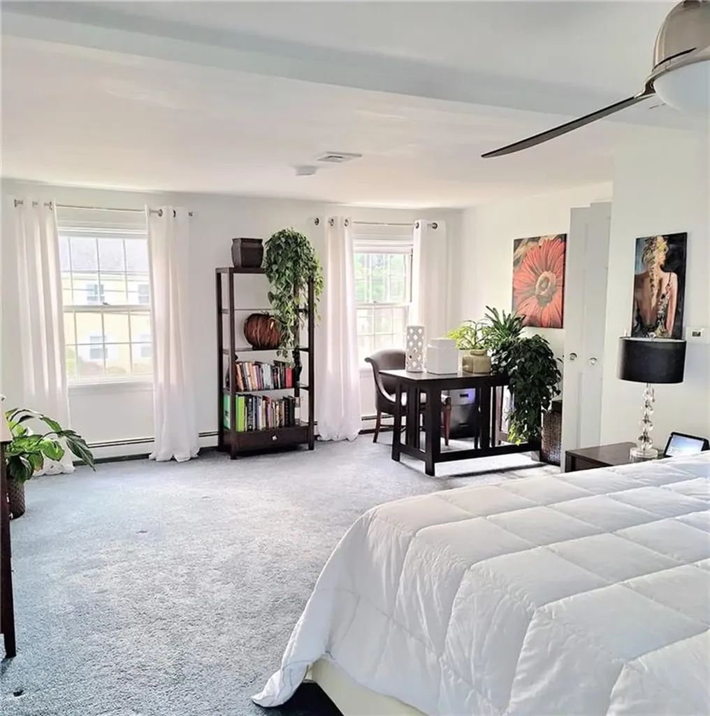 685 Pontiac Avenue Cranston RI 02910