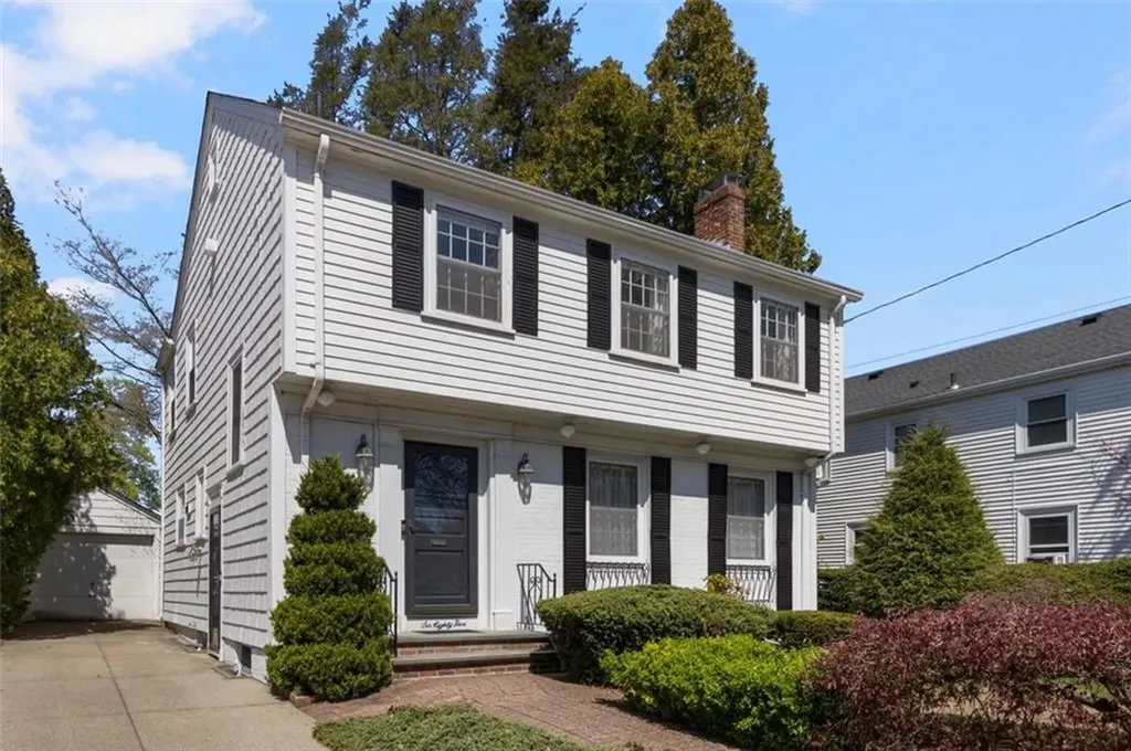 685 Pontiac Avenue Cranston RI 02910