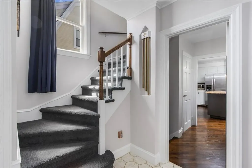 685 Pontiac Avenue Cranston RI 02910
