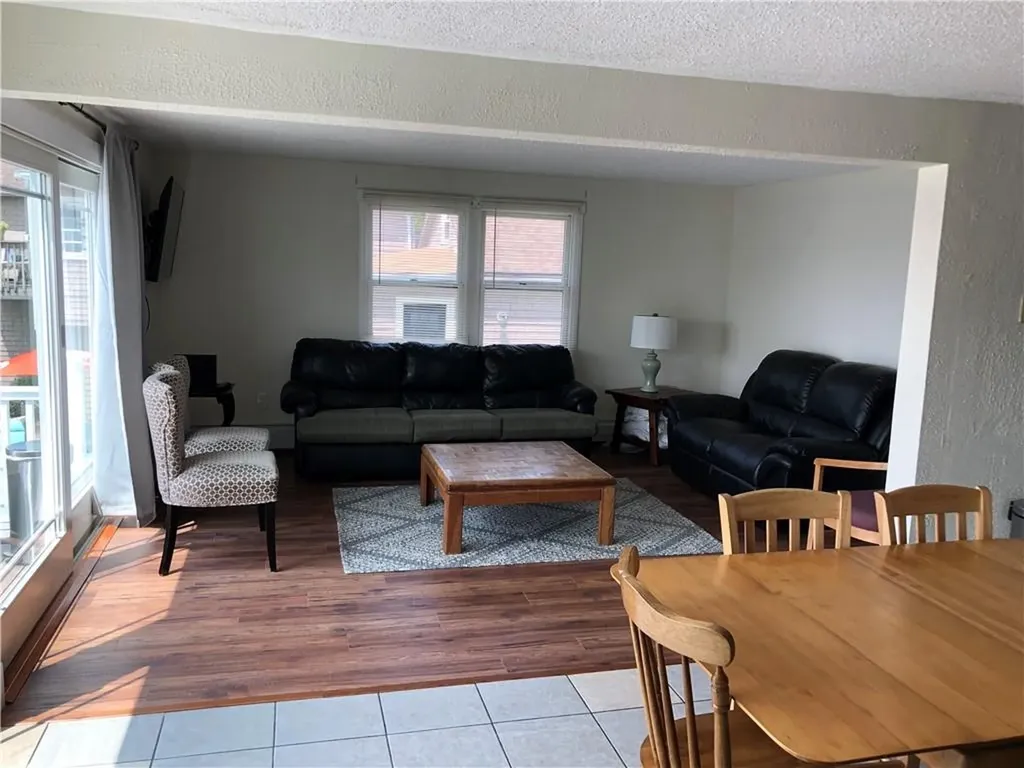 8 Seascape Avenue Middletown RI 02842