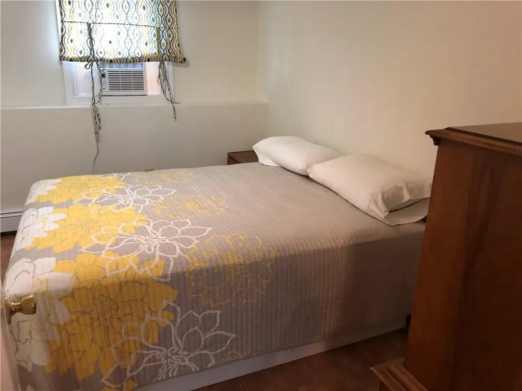 8 Seascape Avenue Middletown RI 02842