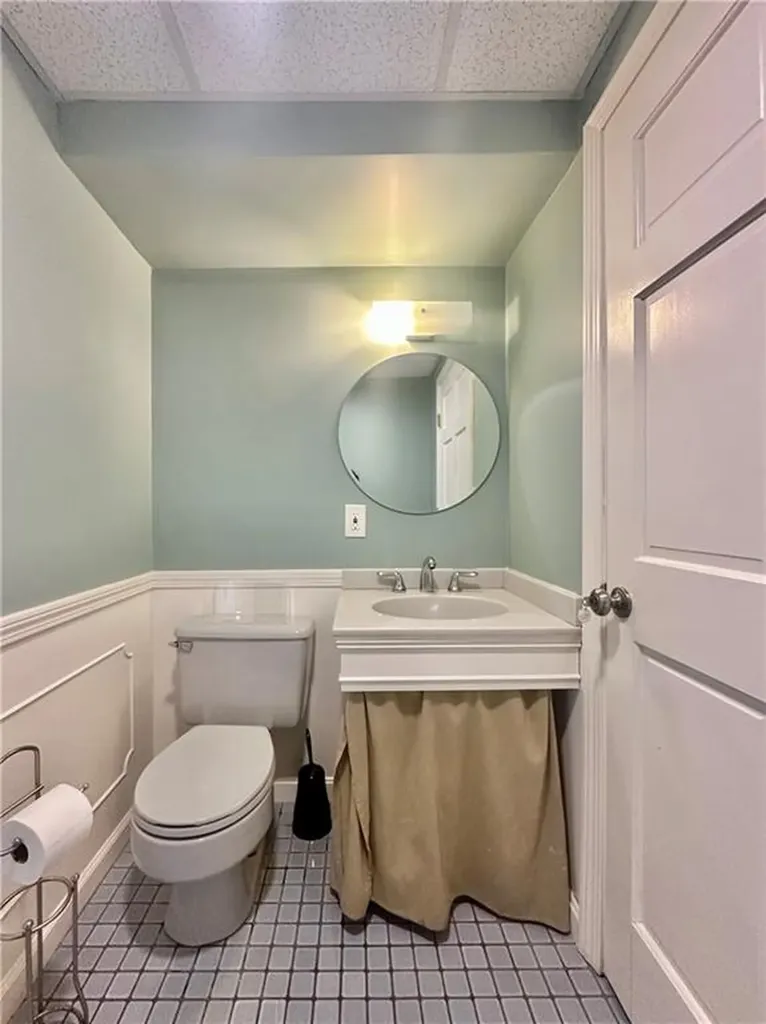 24 Salt Pond Road South Kingstown RI 02879