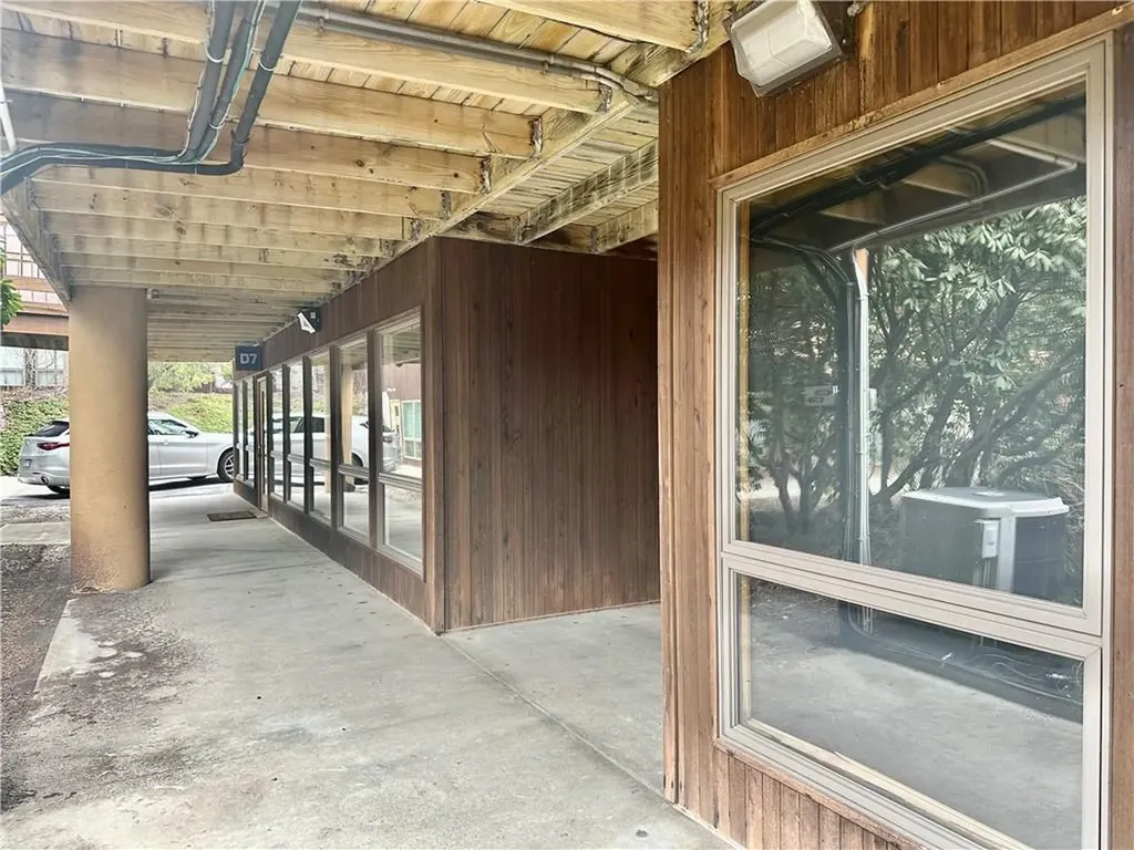 24 Salt Pond Road South Kingstown RI 02879
