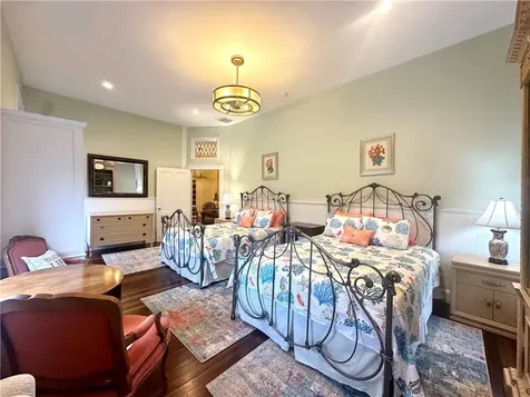 10 Young Street Newport RI 02840