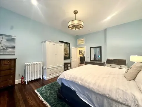 10 Young Street Newport RI 02840