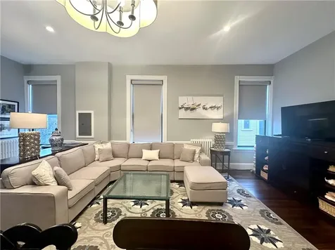 10 Young Street Newport RI 02840