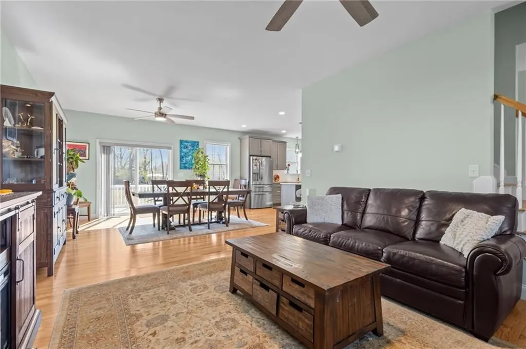 54 Carpenter Street Warwick RI 02886