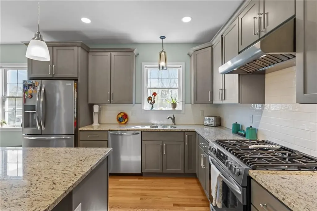 54 Carpenter Street Warwick RI 02886