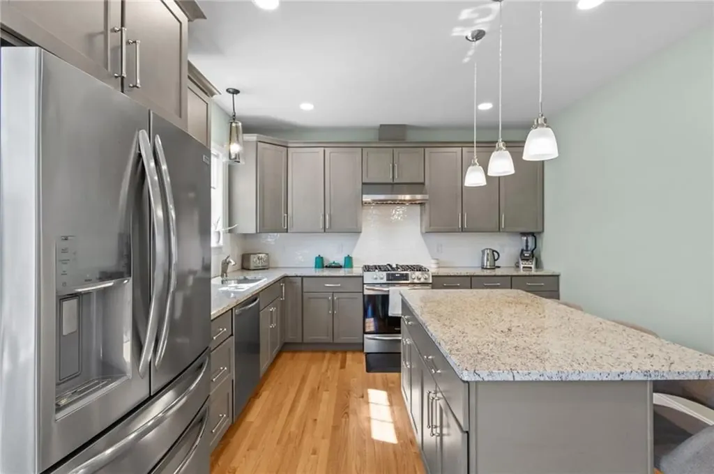 54 Carpenter Street Warwick RI 02886