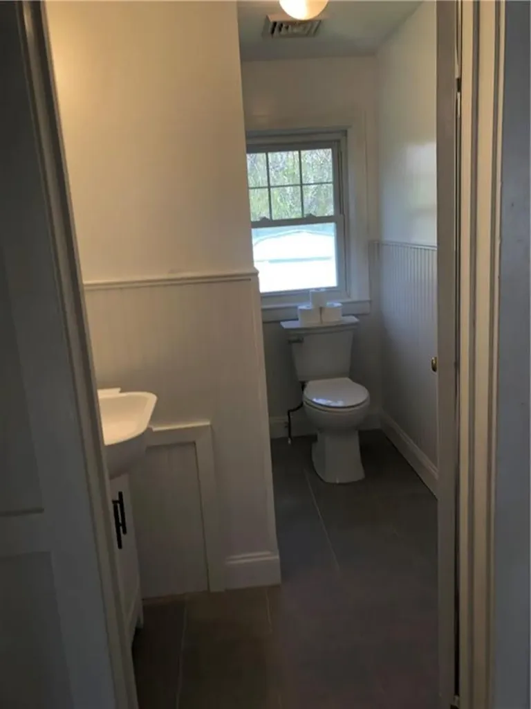 9 Palmer Avenue Warren RI 02885