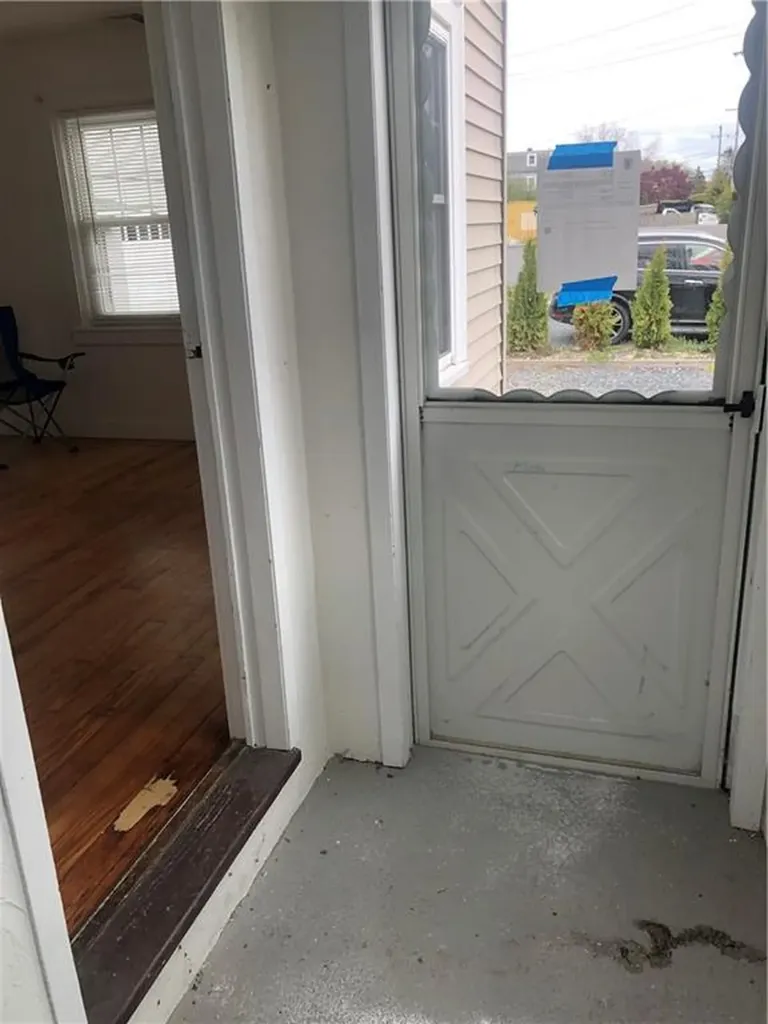 9 Palmer Avenue Warren RI 02885