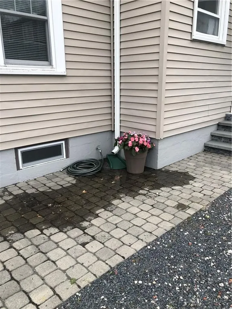 9 Palmer Avenue Warren RI 02885