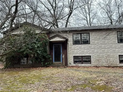 251 Brian Drive Warwick RI 02886