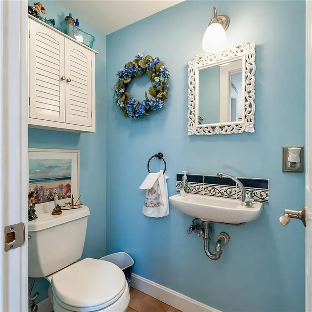 111 Wannamoisett Road East Providence RI 02914