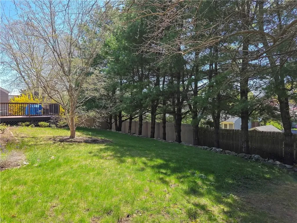 111 Wannamoisett Road East Providence RI 02914