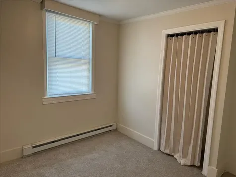 33 Saint Elizabeth Street Bristol RI 02809